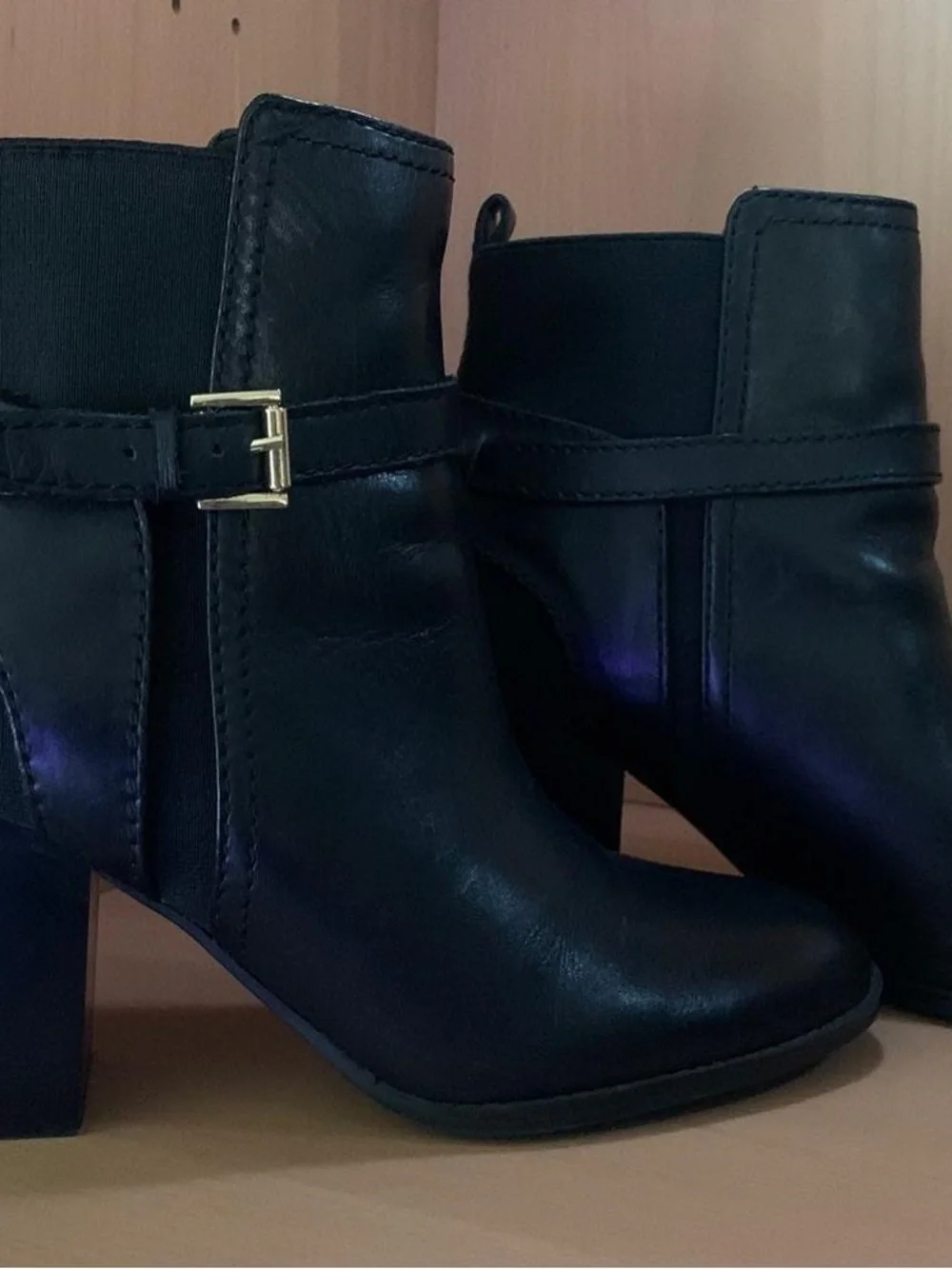 Tommy Hilfiger Hayley Leather Boots Size 8.5